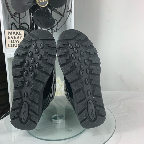 Cheeks Tony Little Womens Puffer Boot. - Picture 8 of 9